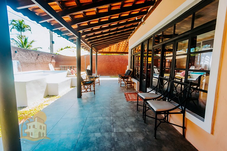 Casa c/ Piscina e Área Gourmet Perto da Praia