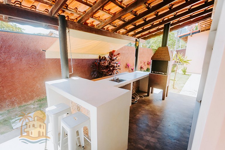 Casa c/ Piscina e Área Gourmet Perto da Praia