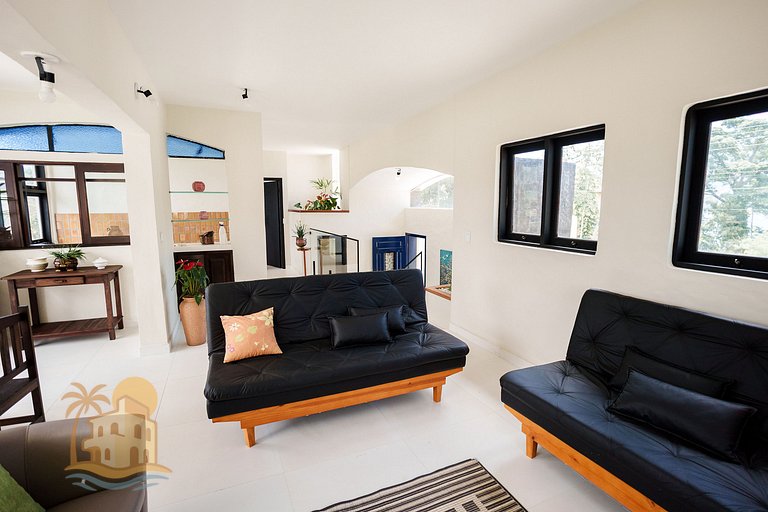 Casa com Vista para a Praia e Área Gourmet