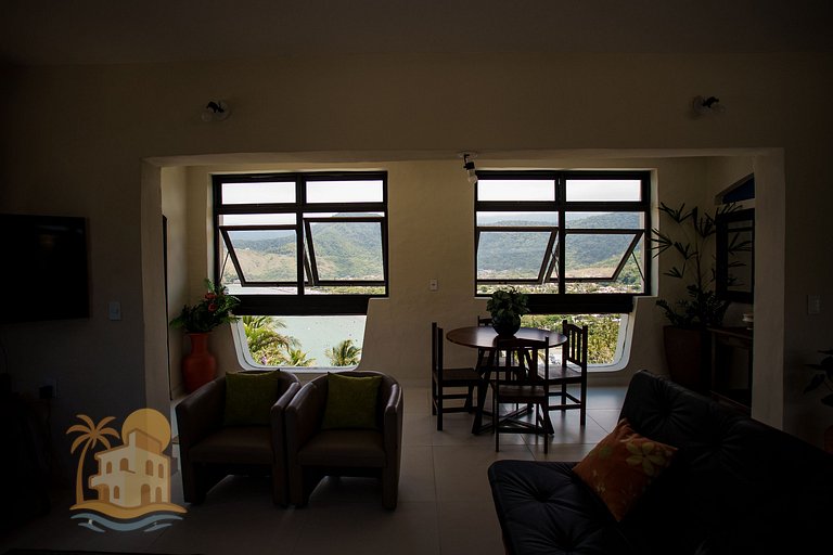 Casa com Vista para a Praia e Área Gourmet