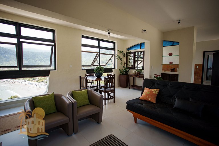 Casa com Vista para a Praia e Área Gourmet