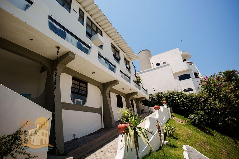Casa com Vista para a Praia e Área Gourmet